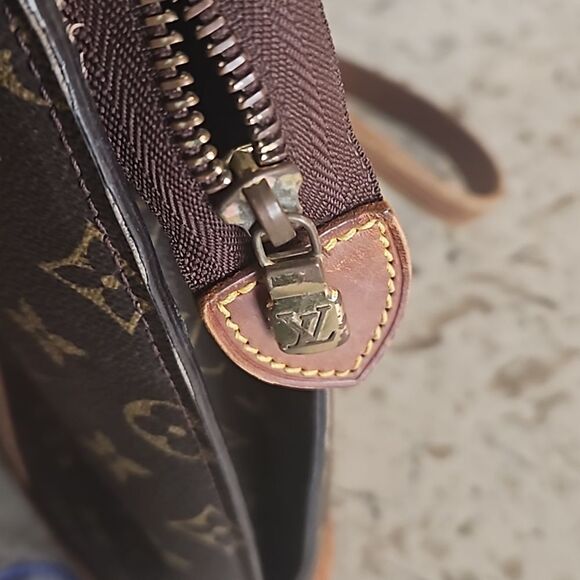 Louis Vuitton Monogram Babylone Tote Bag - Brown - mistery LV Key Chain free - Picture 4 of 14